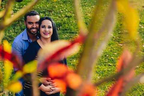 Ensaio do casal Sheila e Marcio na cidade de Araguari Minas Gerais. Realizamos esta sessão de fotos na fazenda Sacomam, que é simplesmente um lindo lugar onde levamos os noivos para passarem uma tarde inesquecível. 

 Ensaio Pré Wedding'