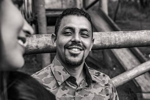 Ensaio Pré wedding criativo na cidade de Araguari.'