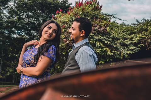 Ensaio Pré wedding criativo na cidade de Araguari.'