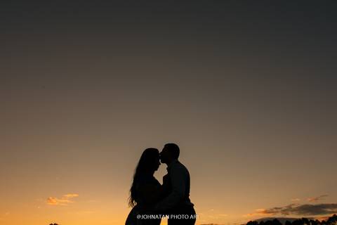 Ensaio Pré wedding criativo na cidade de Araguari.'