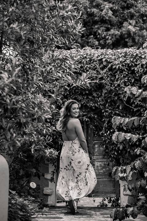 Ensaio em Araguari no Casarão Rosa Nadine escolheu a melhor forma de registrar uma data tão importante de sua vida.'