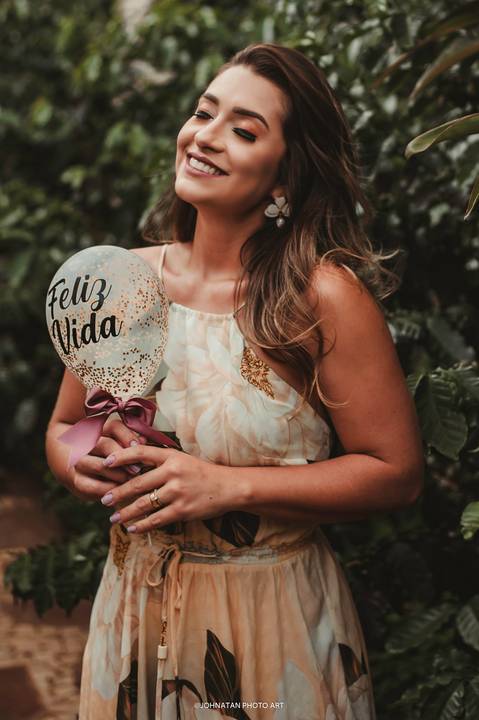 Ensaio em Araguari no Casarão Rosa Nadine escolheu a melhor forma de registrar uma data tão importante de sua vida.'