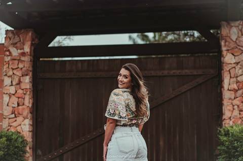 Ensaio em Araguari no Casarão Rosa Nadine escolheu a melhor forma de registrar uma data tão importante de sua vida.'