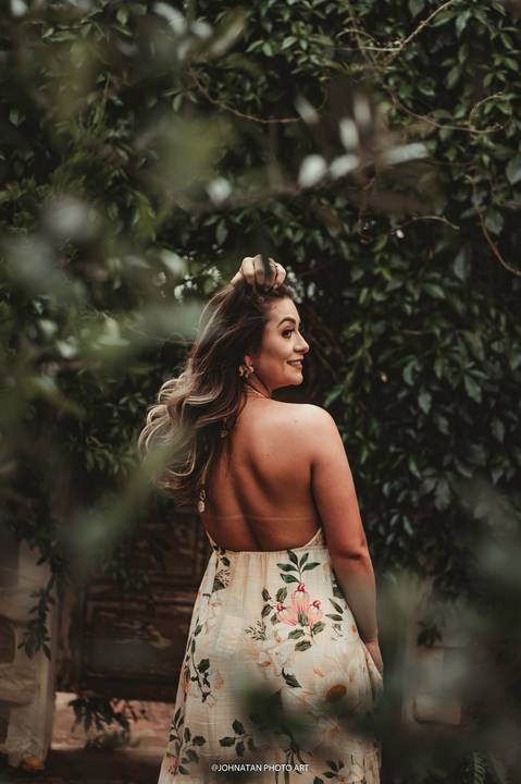 Ensaio em Araguari no Casarão Rosa Nadine escolheu a melhor forma de registrar uma data tão importante de sua vida.'