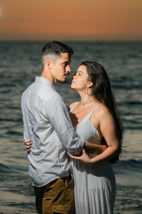 Foto casal, Ensaio fotográfico em Arraial do Cabo, Arraial do Cabo, Pré-wedding, casal, casamento 2025, Deck dos  Pescadores'