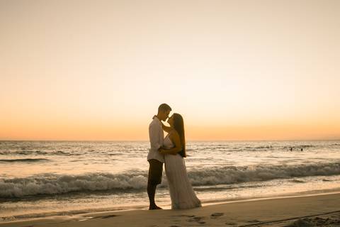Foto casal, Ensaio fotográfico em Arraial do Cabo, Arraial do Cabo, Pré-wedding, casal, casamento 2025, Deck dos  Pescadores'