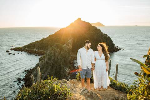 Ensaio fotográfico na praia, Búzios, Pré-wedding, casal, casamento praia'