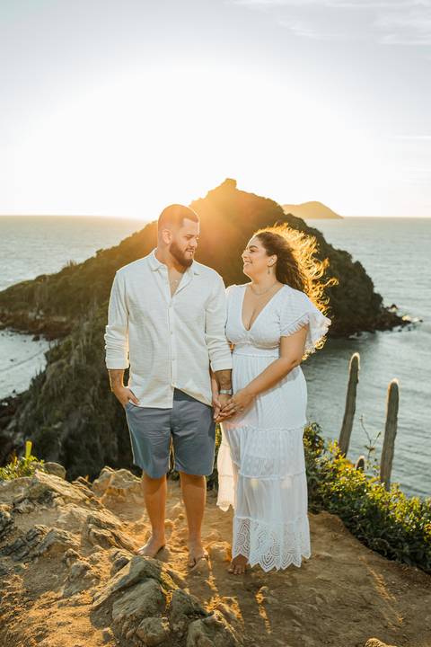 Ensaio fotográfico na praia, Búzios, Pré-wedding, casal, casamento praia'