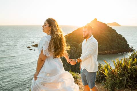Ensaio fotográfico na praia, Búzios, Pré-wedding, casal, casamento praia'