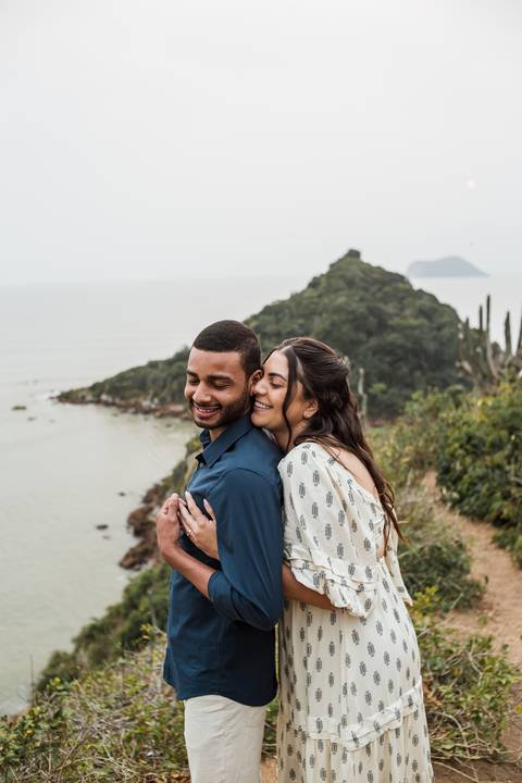 Ensaio fotográfico na praia, Búzios, Pré-wedding, casal, casamento praia'