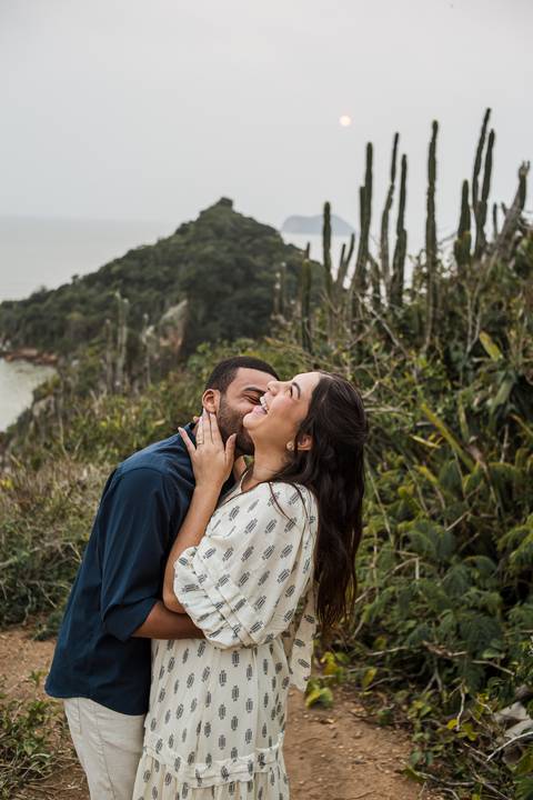Ensaio fotográfico na praia, Búzios, Pré-wedding, casal, casamento praia'