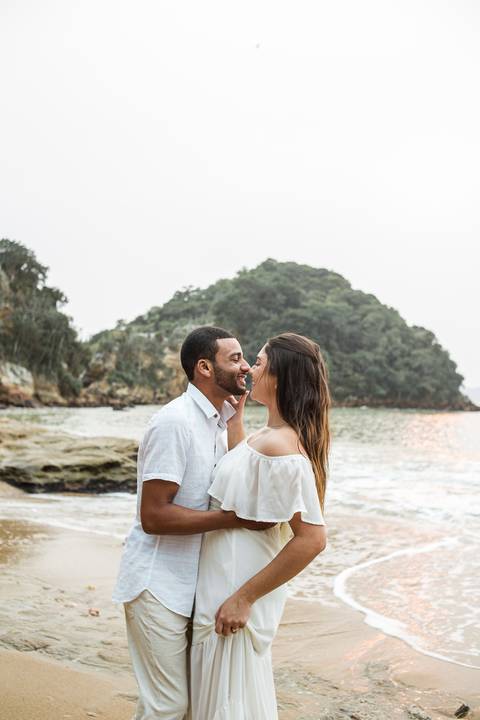 Ensaio fotográfico na praia, Búzios, Pré-wedding, casal, casamento praia'
