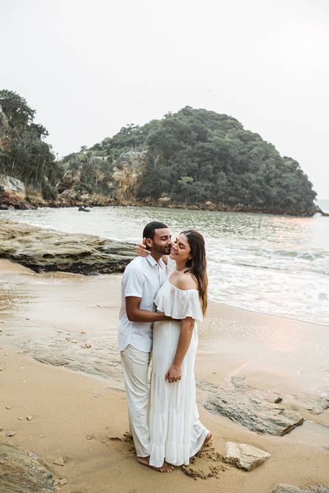 Ensaio fotográfico na praia, Búzios, Pré-wedding, casal, casamento praia'