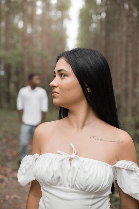 Foto casal, Ensaio fotográfico em Rio das Ostras, Rio das Ostras, Pré-wedding, casal, casamento 2025, Heucaliptos'