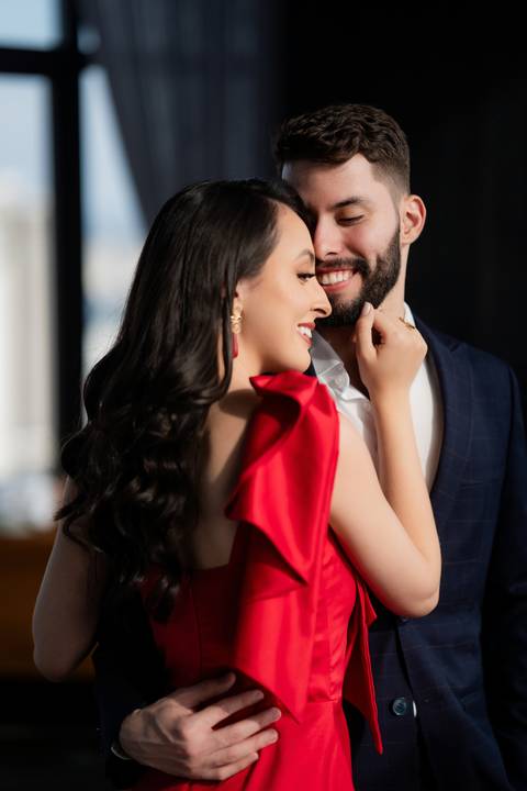 Fotografia de casamento, filmagem de casamentos, ensaio pré-casamento, vídeo de casamento, cerimônia ao ar livre, registros emocionantes, casal apaixonado, vídeo cinematográfico, álbum de fotos, making of dos noivos, momentos especiais, cobertura de event'