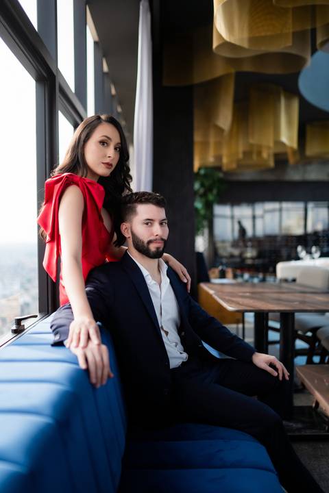 Fotografia de casamento, filmagem de casamentos, ensaio pré-casamento, vídeo de casamento, cerimônia ao ar livre, registros emocionantes, casal apaixonado, vídeo cinematográfico, álbum de fotos, making of dos noivos, momentos especiais, cobertura de event'