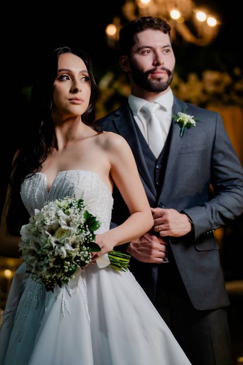 Fotografia de casamento, filmagem de casamentos, ensaio pré-casamento, vídeo de casamento, cerimônia ao ar livre, registros emocionantes, casal apaixonado, vídeo cinematográfico, álbum de fotos, making of dos noivos, momentos especiais, cobertura de event'