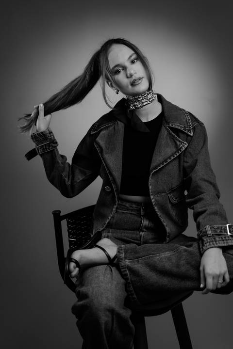 ensaio fotográfico 15 anos, book de 15 anos, fotografia de debutante, fotos em estúdio, ensaio de ballet, ensaio personalizado, debutante em estúdio, fotografia de 15 anos personalizada, produção de fotos de 15 anos.'