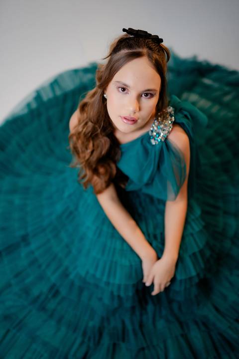 ensaio fotográfico 15 anos, book de 15 anos, fotografia de debutante, fotos em estúdio, ensaio de ballet, ensaio personalizado, debutante em estúdio, fotografia de 15 anos personalizada, produção de fotos de 15 anos.'