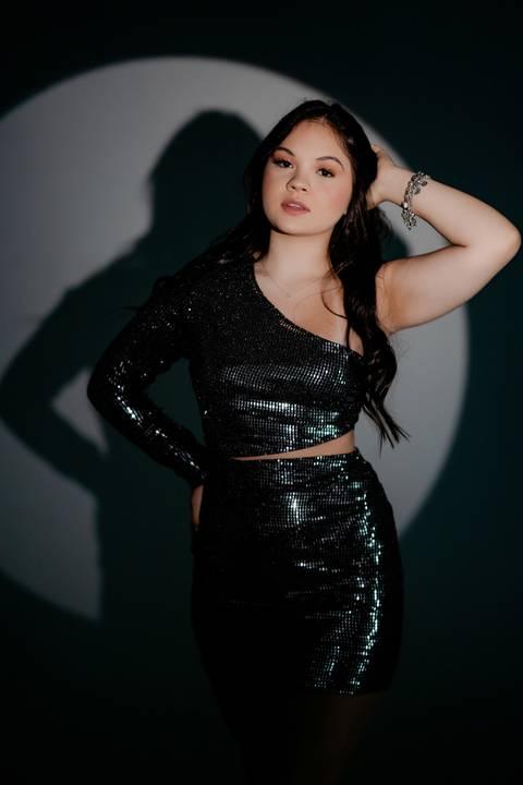 Ensaio Glow
Fotografia de Moda
Ensaio em Estúdio
Iluminação Fotográfica
Ensaio Fotográfico de 15 anos'