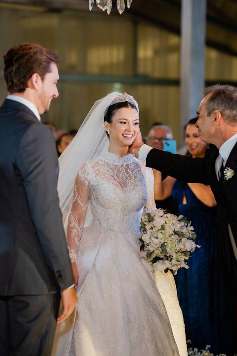 casamento em Pirenópolis, ensaio pré-casamento, casamento tradicional, fotos de casamento, ensaio em vinícola, fotografia de casamento, casamento com fé e amor.

'