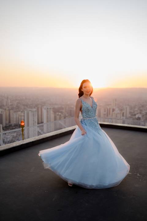Aniversário de Isabella Sayuri: ensaio realizado em estúdio e no heliponto do Orion. A festa aconteceu no Espaço Noite Especial, com uma decoração incrível que fez cada momento ser único e memorável'