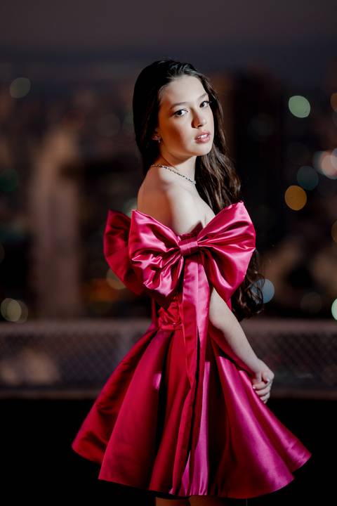 Aniversário de Isabella Sayuri: ensaio realizado em estúdio e no heliponto do Orion. A festa aconteceu no Espaço Noite Especial, com uma decoração incrível que fez cada momento ser único e memorável'