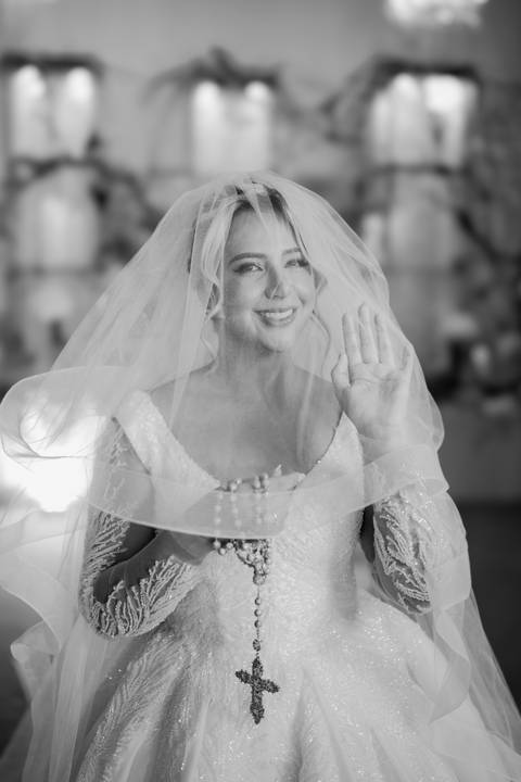 casamento clássico, fotos de casamento ao pôr do sol, ensaio fotográfico em restaurante, arco cromado no altar, fotos noturnas, casamento externo, fotografia de casamento, fotos de noivos.

'