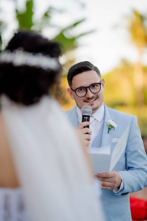 casamento ao ar livre, fotos urbanas, ensaio fotográfico Goiânia, fotografia de casamento, vídeo de casamento, cerimônia no campo, Pátio do TRT, Aldeia das Flores, fotos de casal urbano.

'