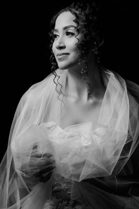 casamento ao ar livre, fotos urbanas, ensaio fotográfico Goiânia, fotografia de casamento, vídeo de casamento, cerimônia no campo, Pátio do TRT, Aldeia das Flores, fotos de casal urbano.

'