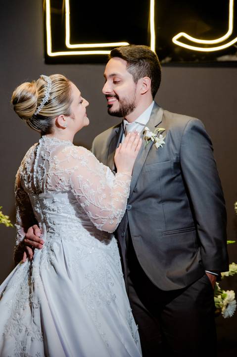 casamento clássico, casamento na igreja, casamento em Goiânia, decoração de casamento tradicional, cerimônia religiosa, Kauai Eventos, casamento Lauren e João, fotografia de casamento Goiânia, Casa de Fotografias, casamento com banda sertaneja, casamento '