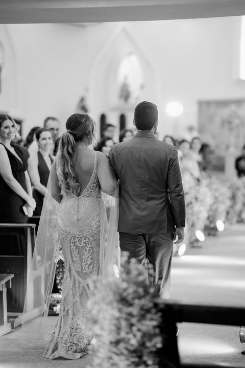 casamento clássico, casamento na igreja, casamento em Goiânia, decoração de casamento tradicional, cerimônia religiosa, Kauai Eventos, casamento Lauren e João, fotografia de casamento Goiânia, Casa de Fotografias, casamento com banda sertaneja, casamento '