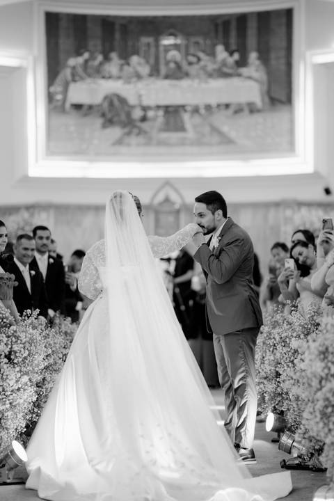 casamento clássico, casamento na igreja, casamento em Goiânia, decoração de casamento tradicional, cerimônia religiosa, Kauai Eventos, casamento Lauren e João, fotografia de casamento Goiânia, Casa de Fotografias, casamento com banda sertaneja, casamento '