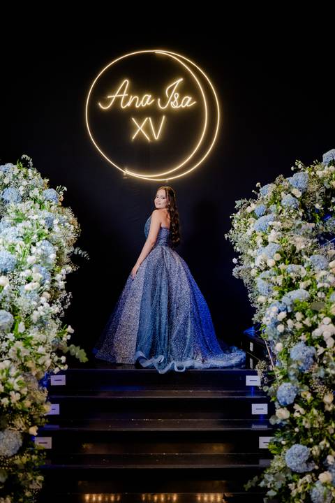 #15Anos #FestaDe15Anos #Debutante #CasaDeFotografias #FotografiaDeEventos #Ensaio15Anos #FotografiaDeDebutante #VídeoDe15Anos #AnaIsa15Anos #EventoEmGoiânia #FotografiaProfissional #FilmeDe15Anos #FestaDeDebutante #DecoraçãoDe15Anos #InspiraçãoDebutante #'