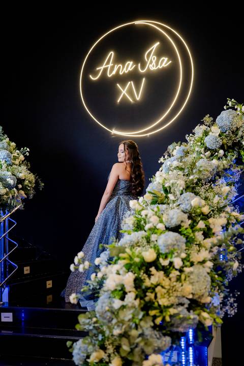 #15Anos #FestaDe15Anos #Debutante #CasaDeFotografias #FotografiaDeEventos #Ensaio15Anos #FotografiaDeDebutante #VídeoDe15Anos #AnaIsa15Anos #EventoEmGoiânia #FotografiaProfissional #FilmeDe15Anos #FestaDeDebutante #DecoraçãoDe15Anos #InspiraçãoDebutante #'