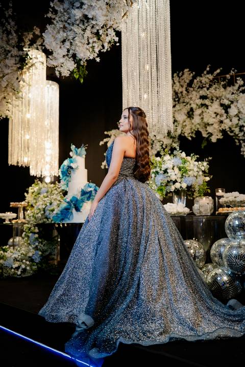 #15Anos #FestaDe15Anos #Debutante #CasaDeFotografias #FotografiaDeEventos #Ensaio15Anos #FotografiaDeDebutante #VídeoDe15Anos #AnaIsa15Anos #EventoEmGoiânia #FotografiaProfissional #FilmeDe15Anos #FestaDeDebutante #DecoraçãoDe15Anos #InspiraçãoDebutante #'