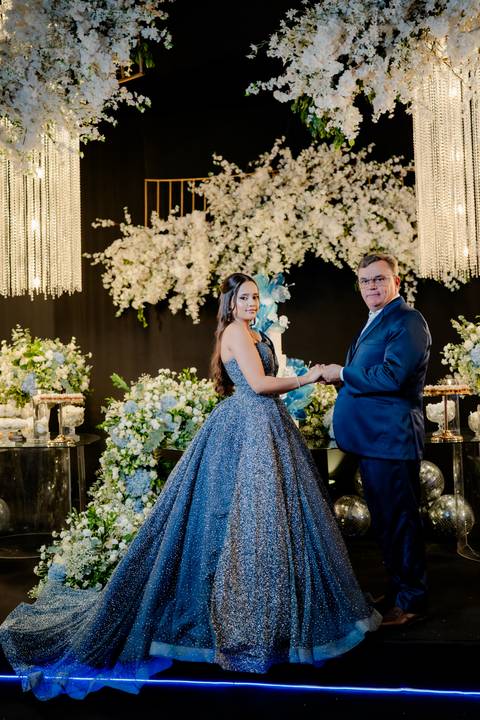 #15Anos #FestaDe15Anos #Debutante #CasaDeFotografias #FotografiaDeEventos #Ensaio15Anos #FotografiaDeDebutante #VídeoDe15Anos #AnaIsa15Anos #EventoEmGoiânia #FotografiaProfissional #FilmeDe15Anos #FestaDeDebutante #DecoraçãoDe15Anos #InspiraçãoDebutante #'