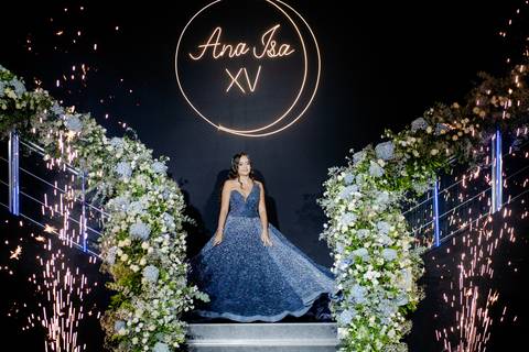 #15Anos #FestaDe15Anos #Debutante #CasaDeFotografias #FotografiaDeEventos #Ensaio15Anos #FotografiaDeDebutante #VídeoDe15Anos #AnaIsa15Anos #EventoEmGoiânia #FotografiaProfissional #FilmeDe15Anos #FestaDeDebutante #DecoraçãoDe15Anos #InspiraçãoDebutante #'