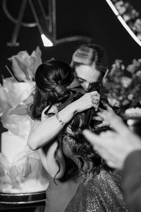 15 anos, debutante, festa de debutante, festa 15 anos Goiânia, ensaio debutante, decoração 15 anos, evento luxuoso, debutante elegante, fotografia 15 anos, festa feminina, produção debutante, aniversário 15 anos, festa luxo'