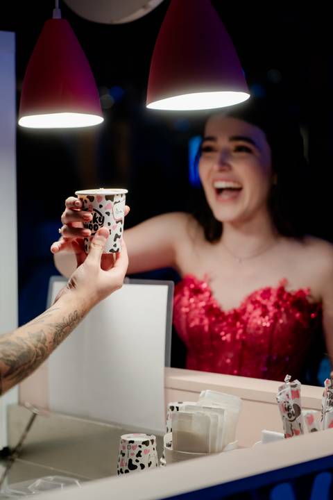 15 anos, debutante, festa de debutante, festa 15 anos Goiânia, ensaio debutante, decoração 15 anos, evento luxuoso, debutante elegante, fotografia 15 anos, festa feminina, produção debutante, aniversário 15 anos, festa luxo'