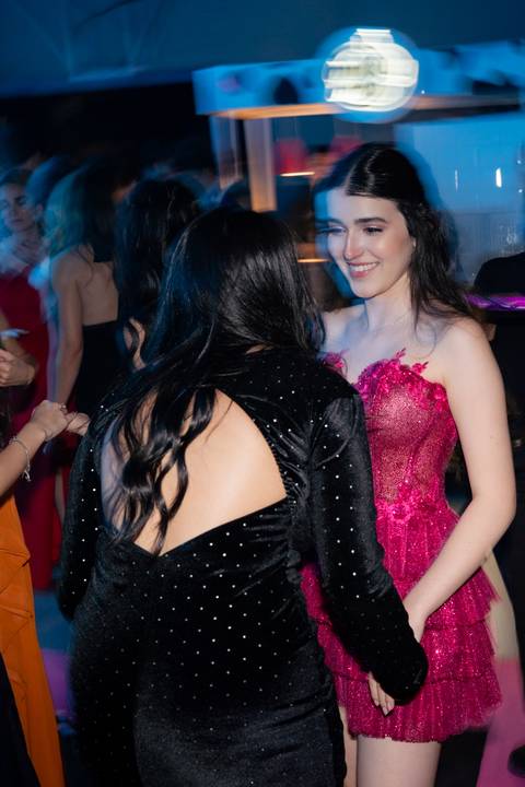 15 anos, debutante, festa de debutante, festa 15 anos Goiânia, ensaio debutante, decoração 15 anos, evento luxuoso, debutante elegante, fotografia 15 anos, festa feminina, produção debutante, aniversário 15 anos, festa luxo'