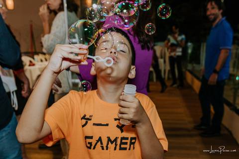 aniversario de 1 ano infantil de menina tema jardim encantado em casa no condomínio Vivares.  Festa com decoração, doces, brincadeiras, diversão, bolo, familia, fotografia de aniversario, fotografo infantil, fotografo em natal, festa de menina'