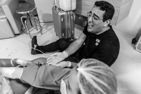 fotografia de parto - hospital rio grande - maternidade delfin - natal rn - parto cesaria - fotografo de parto - familia - nascimento - fotografo em natal - fotografo de familia - parto normal - medico - obstetra - parto natural - promater - unimed - mae'