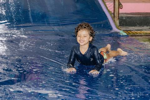 aniversario de 4 anos infantil de menino tema liga da justiça no Vila do brincar.  Festa com decoração, doces, brincadeiras, diversão, bolo, familia, fotografia de aniversario, fotografo infantil, fotografo em natal, festa de menino'