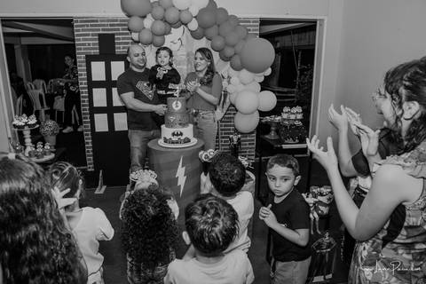 aniversario de 4 anos infantil de menino tema liga da justiça no Vila do brincar.  Festa com decoração, doces, brincadeiras, diversão, bolo, familia, fotografia de aniversario, fotografo infantil, fotografo em natal, festa de menino'