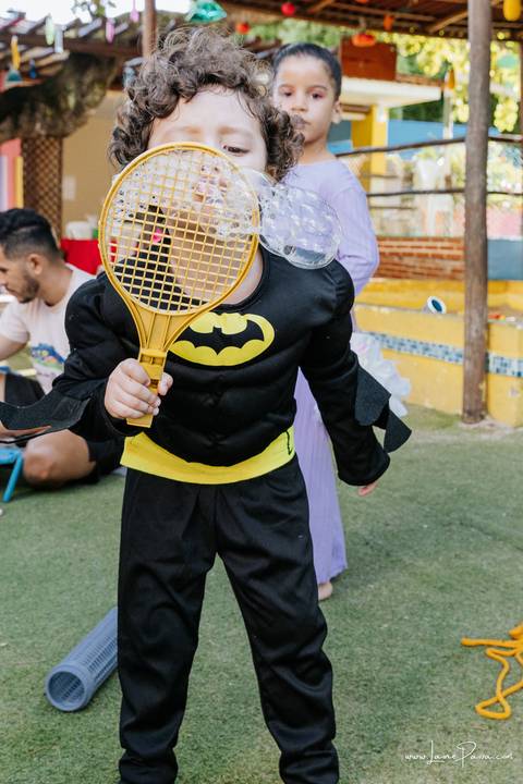 aniversario de 4 anos infantil de menino tema liga da justiça no Vila do brincar.  Festa com decoração, doces, brincadeiras, diversão, bolo, familia, fotografia de aniversario, fotografo infantil, fotografo em natal, festa de menino'