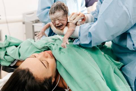 fotografia de parto - hospital rio grande - maternidade delfin - natal rn - parto cesaria - fotografo de parto - familia - nascimento - fotografo em natal - fotografo de familia - parto normal - medico - obstetra - parto natural - promater - unimed - mae'