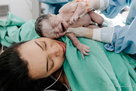 fotografia de parto - hospital rio grande - maternidade delfin - natal rn - parto cesaria - fotografo de parto - familia - nascimento - fotografo em natal - fotografo de familia - parto normal - medico - obstetra - parto natural - promater - unimed - mae'