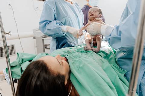 fotografia de parto - hospital rio grande - maternidade delfin - natal rn - parto cesaria - fotografo de parto - familia - nascimento - fotografo em natal - fotografo de familia - parto normal - medico - obstetra - parto natural - promater - unimed - mae'