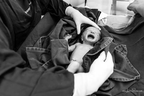 fotografia de parto - hospital rio grande - maternidade delfin - natal rn - parto cesaria - fotografo de parto - familia - nascimento - fotografo em natal - fotografo de familia - parto normal - medico - obstetra - parto natural - promater - unimed - mae'